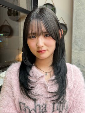 ミリ(mm) レイヤーカット/ミディアムレイヤー/シースルーバング