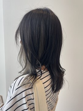 ジュール  くずは駅前(Jour) インナーカラーミディアムスタイル