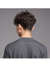 ヘアデザイナーズサロン 三嶋 エッジカール&ナチュラルフェード