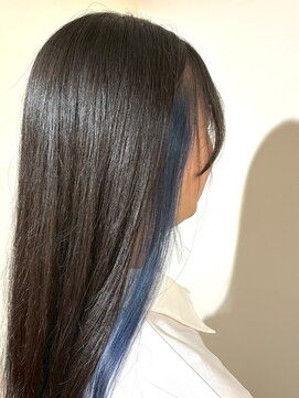 コロ(COLO) 【吉祥寺】イヤリングカラー インナーカラー ブリーチ ブルー