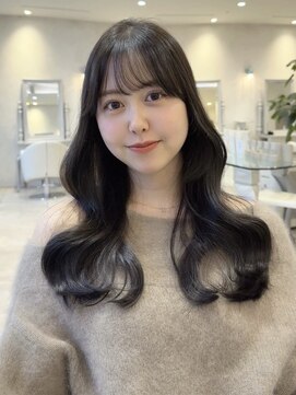 ザックラフィネ(ZACC raffine) オリーブベージュ/顔周りカット/レイヤーカット/くびれヘア