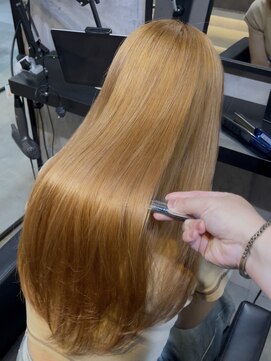 アンク(AnC) ブリーチ毛でも朝ラク!艶ストレート