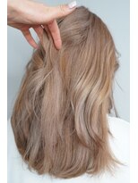 ドッツ(Dots.)&nbsp;『Dots.』大人サンドベージュカラー