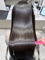 イル(il) メテオストレートパーマ