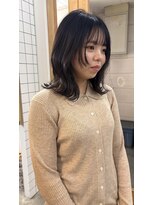 スート(suit.)&nbsp;お顔まわりひとくせ