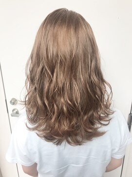 オーティティ(O-TETE) O-tete ミルクティーブロンドビフォーアフター