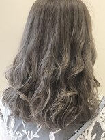 モードケイズ 尼崎店(MODE K's) レッドカラー