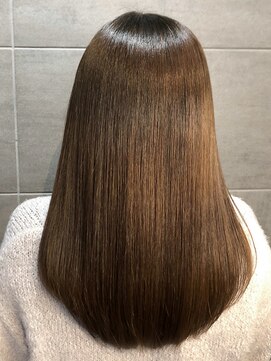 ナナナパレナ 梅田店(nanana parena) 360度美人＊髪質改善専門サロンの縮毛矯正で圧巻艶髪ストレート