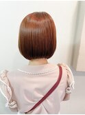 ミニボブ　プツッとボブ　ぱっつんボブ　切りっぱなしボブ