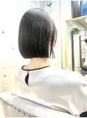 パツンとしたボブ
