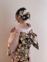 エム インターナショナル 春日部本店(EMU international)&nbsp;着物に合う低めお団子ヘアアレンジ