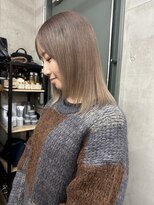 グレージュカラー　ブリーチあり