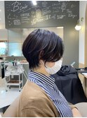 くびれハンサムショート