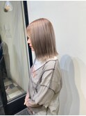 透明感が出るグレージュ