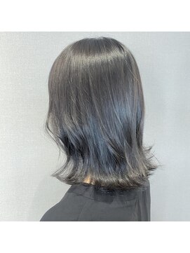 リリ(Liri material care salon by JAPAN) グレージュカラー