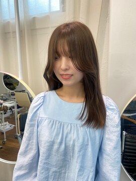 ローウェ 青山 表参道(Louwe) オリーブベージュ/フェイスレイヤー