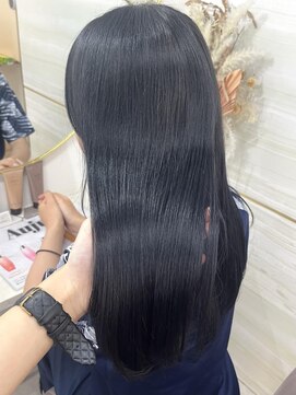 エルバイラビス 大宮(elu by lovis) 《高橋亜美》ネイビーグレージュ/大宮/埼玉