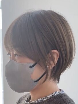 ヘアーアンドビューティー ザ ビー(Hair & Beauty the B) 、