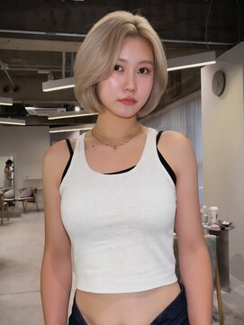 キオク(KIOX) ハイトーンボブ/エフェクトブリーチ/リタッチ/髪質改善