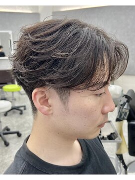 グロップ 町田(GLOP) 圧倒的毛流れフェザーパーマ/メンズパーマ