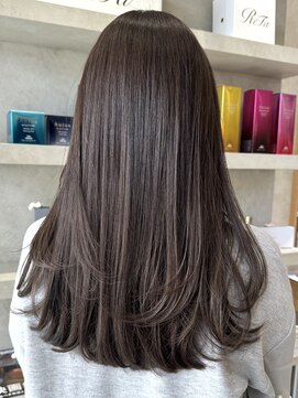 地毛ストレートロングレイヤーミディアム髪質改善ストレートヘア