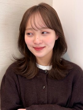 ラフ フロム ガーデン(Laf from GARDEN) ミディアム/レイヤーカット/顔周りカット/透明感カラー