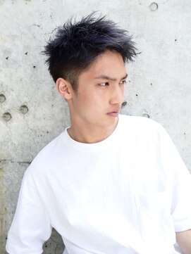 メンズヘアトウキョウ 新宿店(MEN’S HAIR TOKYO) モヒカンアップバングショート