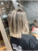 【Labimani】ボブでも可愛い明るめバレイヤージュ