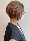 前下がりショートボブ