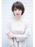 shiomi H　大人可愛い小顔ショートボブ