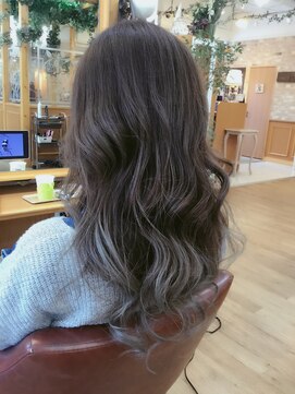 シャンティ 琴似店(Shanti) 【イルミナカラー】【グラデーション】【ブリーチ】