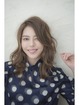 ヘアーミューズ リベロ(hair muse Livero) 【Ｌｉｖｅｒｏ】ナチュラルセクシーーウェーブ