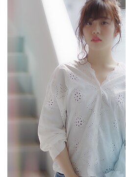 ソラ(sora) 髪に優しい美容室 透明感を感じるヘアアレンジ