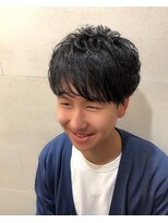 グレイスフル バーバープラチナム 六本木店(Graceful Barber platinum)&nbsp;好感度◎ふわっとパーマイメチェンツーブロック刈り上げ