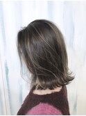 大人かわいい_3Dハイライト_外ハネボブ アッシュブラウン