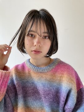 ルーイ(LOUIE) シースルー/シンプルボブ