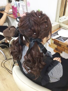 ヘアアンドメイク ゼン ヨコハマ(Hair&Make ZEN YOKOHAMA) もこもこツインテール