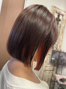 チェルシー(CHELSEA) インナーカラーボブ