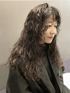 ネロ ヘアサロン 渋谷(NERO HAIR SALON) 【田中結】ロング　ハードパーマ　くるくる