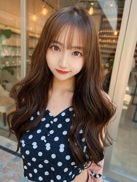 クム(kumu) 【kumu】20代30代くびれレイヤー/ミルクティ/栄/名古屋