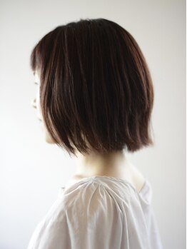 フォーク(FOLK)の写真/毛先mmにまでこだわる繊細なカットで小顔効果も◎ショートやボブで失敗したくない方にオススメ☆