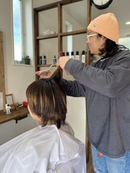 コージー(COZY)の写真/【宇美駅から徒歩8分】経験豊富な熟練スタイリストがマンツーマンで仕上げまで担当いたします。