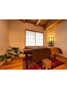 【女性専用サロン】髪も身体も一緒に＊美髪ケアのヘッドスパ/肌本来の力を取り戻すフェイシャルケア◎