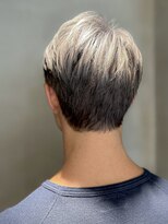 ロンドアンメゾン 原宿(Lond un Maison.)&nbsp;【吉田智哉】フェザーショート、刈り上げショート、グレー