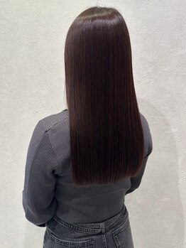 アース 大曽根店(HAIR&MAKE EARTH)の写真/【ツヤ×手触り】全てに妥協しない貴方にお勧めのドクター縮毛矯正が人気♪毛先まで潤う極上の仕上がり！