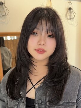 クイ(quii) ★韓国ヘアハッシュカット/レイヤーカット前髪顔周りミニウルフ