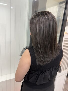 ヘアースマイルクー(HAIR SMILE COEUR) 【COEUR/HAYATO】ハイライト コントラスト 細め