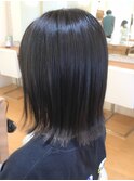 切りっぱなし外ハネボブ/暗髪/艶ストレート