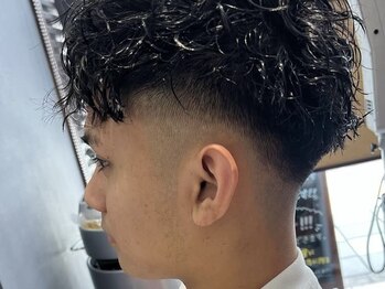 タカ 田町店(TAKA)の写真/毎日のお手入れ/スタイリングが楽なスタイルをご提案◎TAKAで、カッコいいを手に入れて☆