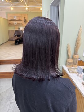 キュオンシア(CUEON. ciea) Cherry red